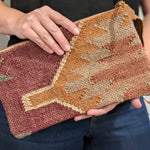 Load image into Gallery viewer, Jute Kilim Rug Clutch
